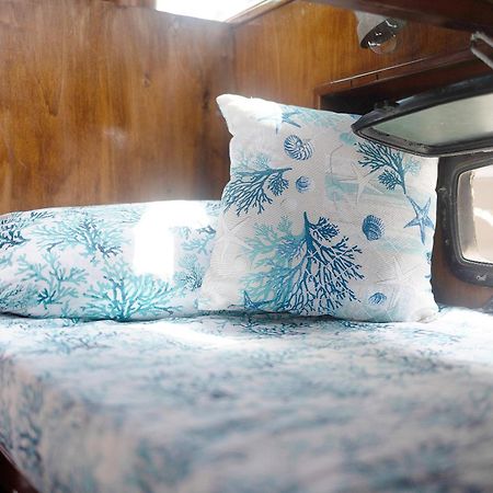 Aloha Jak'S Boat 알라시오 외부 사진